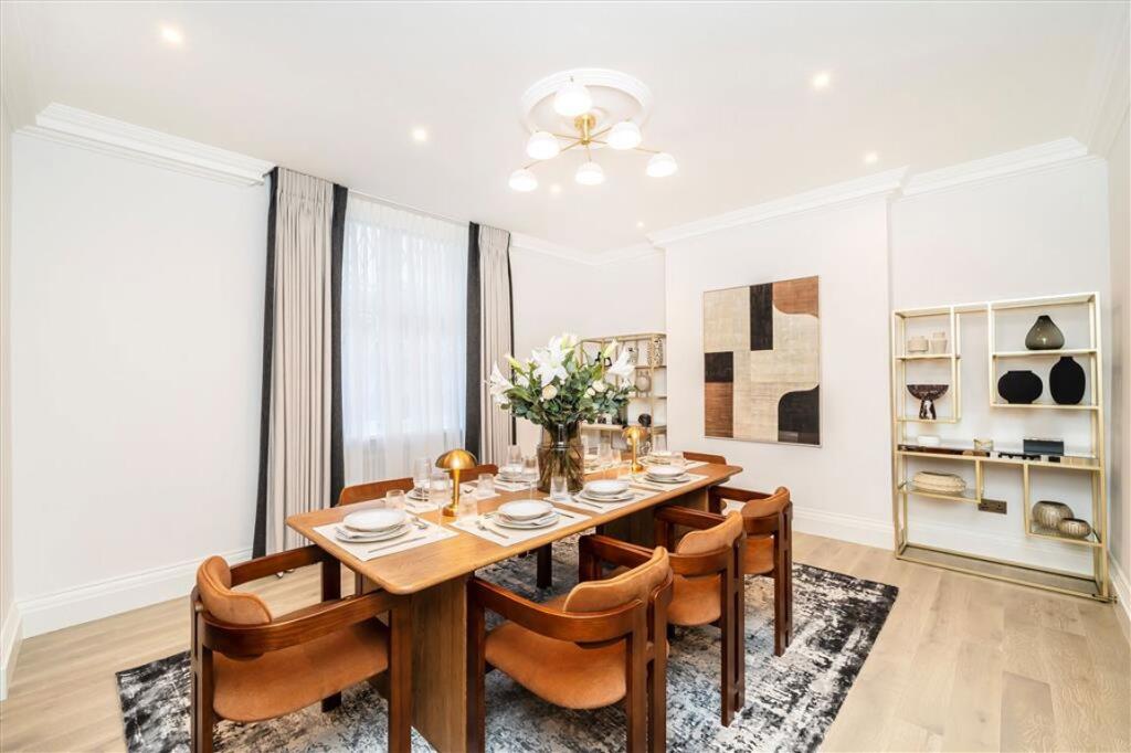 62293_33646911_IMG_03_0000