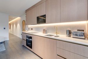 63025_KYC250032_L_IMG_04_0000