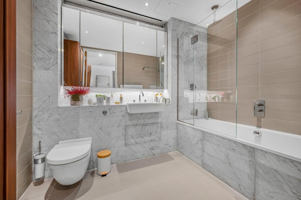 63025_KYC250037_L_IMG_09_0000