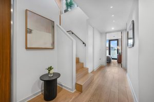 63025_KYC250037_L_IMG_13_0000