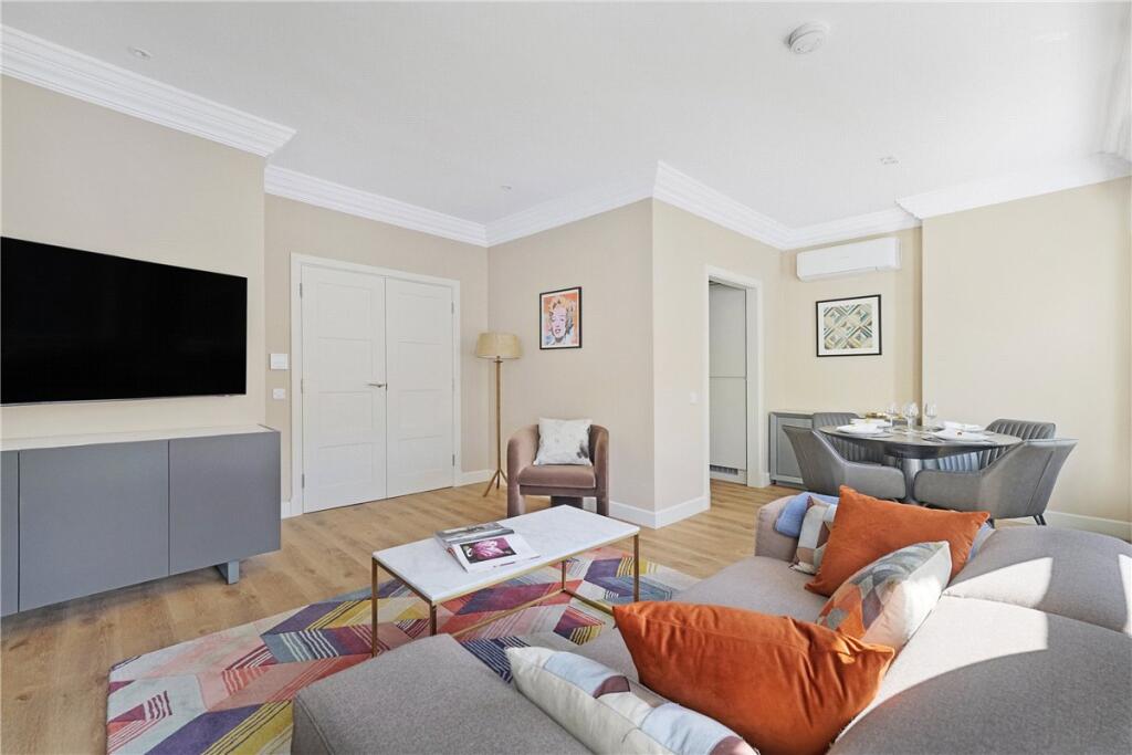 48618_KNI250056_L_IMG_09_0000