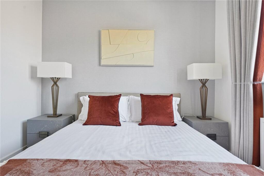 48618_KNI250056_L_IMG_13_0000