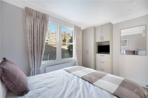 48618_KNI250058_L_IMG_07_0000