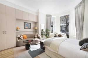 48618_KNI250060_L_IMG_01_0000