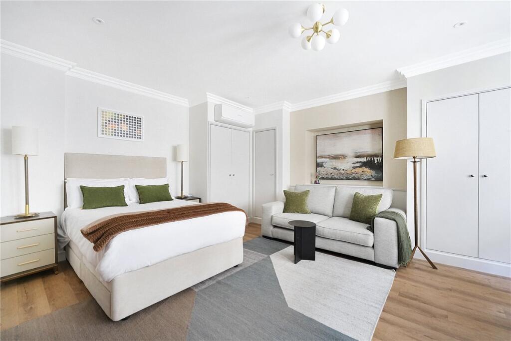 48618_KNI250061_L_IMG_02_0000