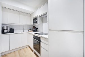 48618_KNI250061_L_IMG_03_0000