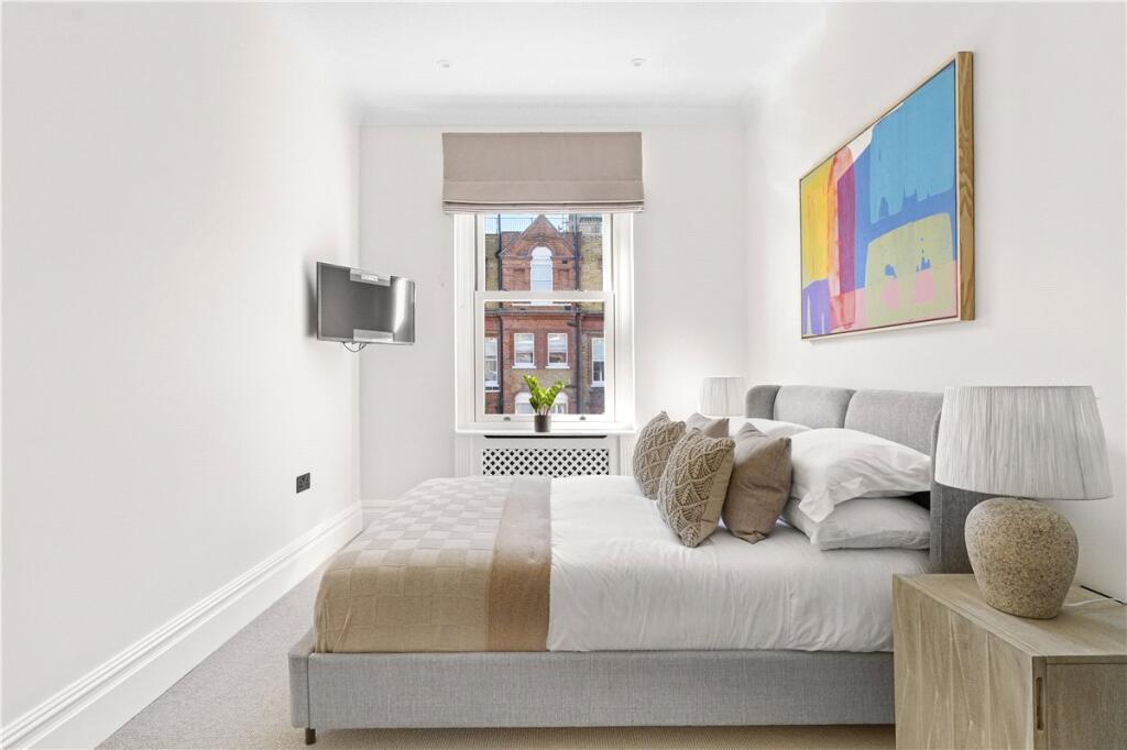 48618_KNI250072_L_IMG_08_0000