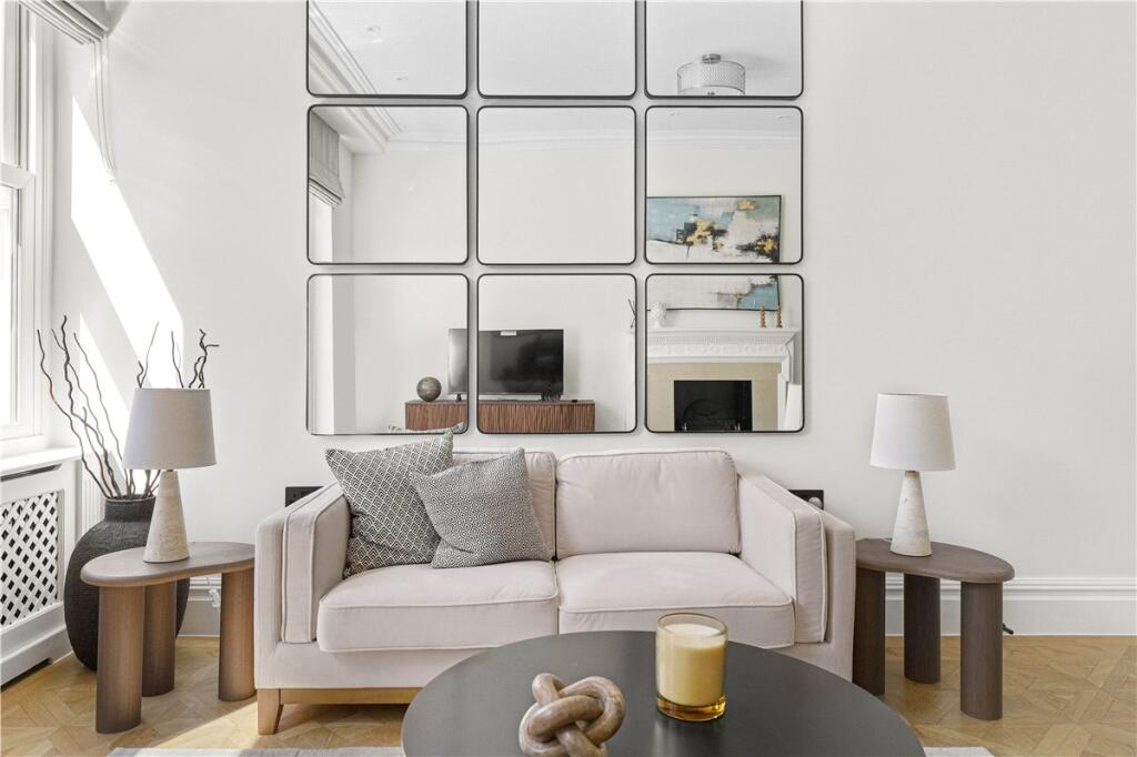 48618_KNI250072_L_IMG_10_0000