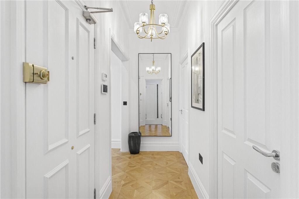 48618_KNI250072_L_IMG_18_0000