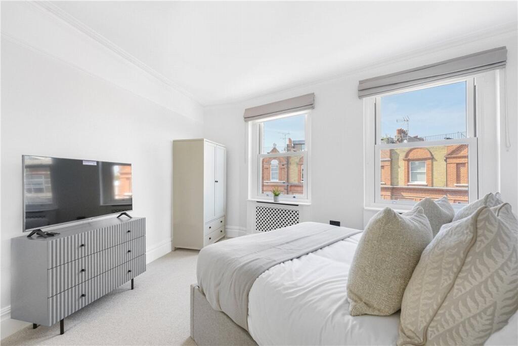 48618_KNI250073_L_IMG_03_0000