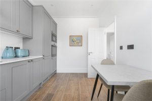 48618_KNI250073_L_IMG_10_0000