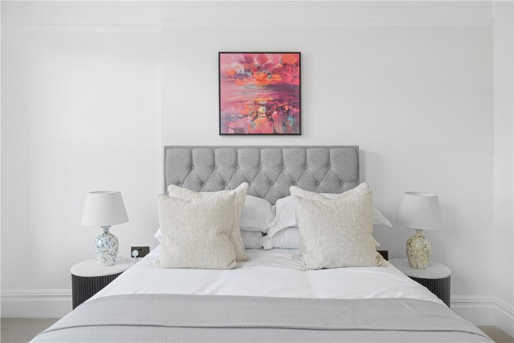 48618_KNI250073_L_IMG_18_0000