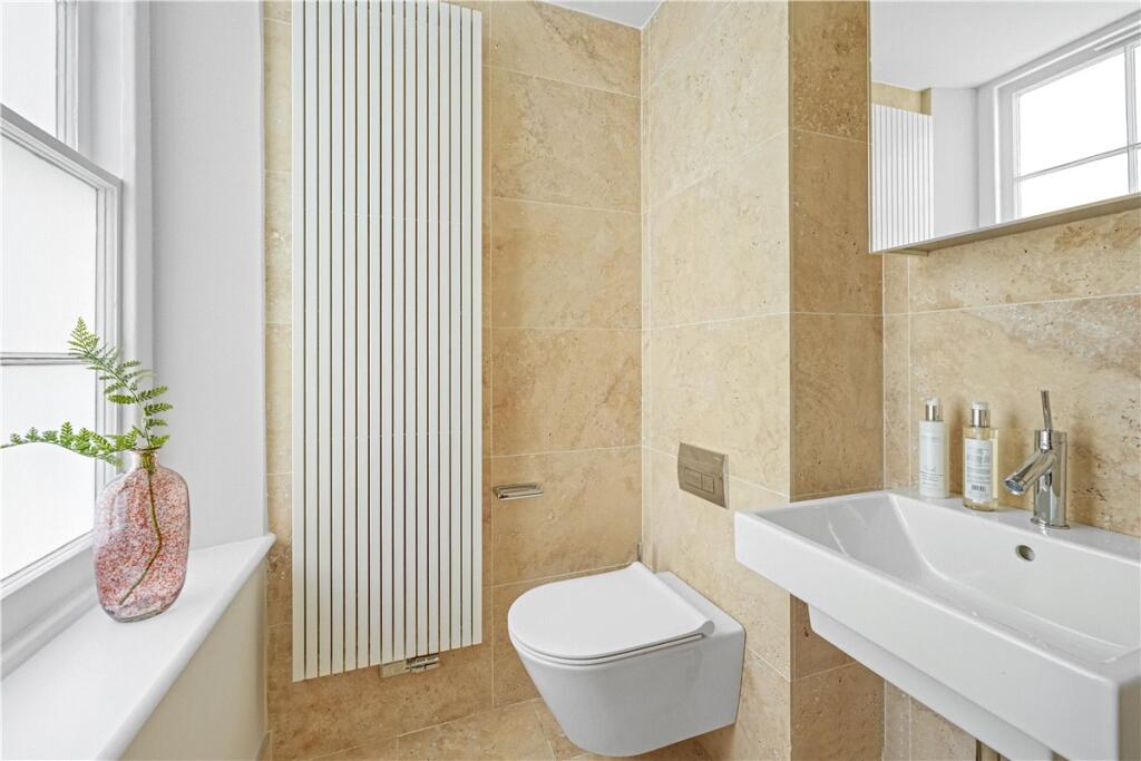 48618_KNI250082_L_IMG_07_0000