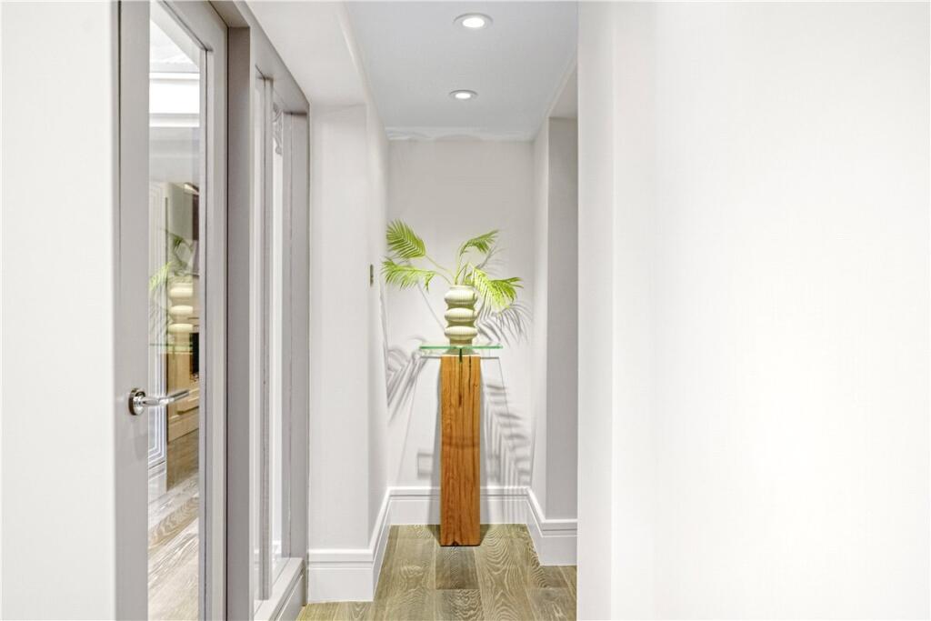 48618_KNI250082_L_IMG_11_0000