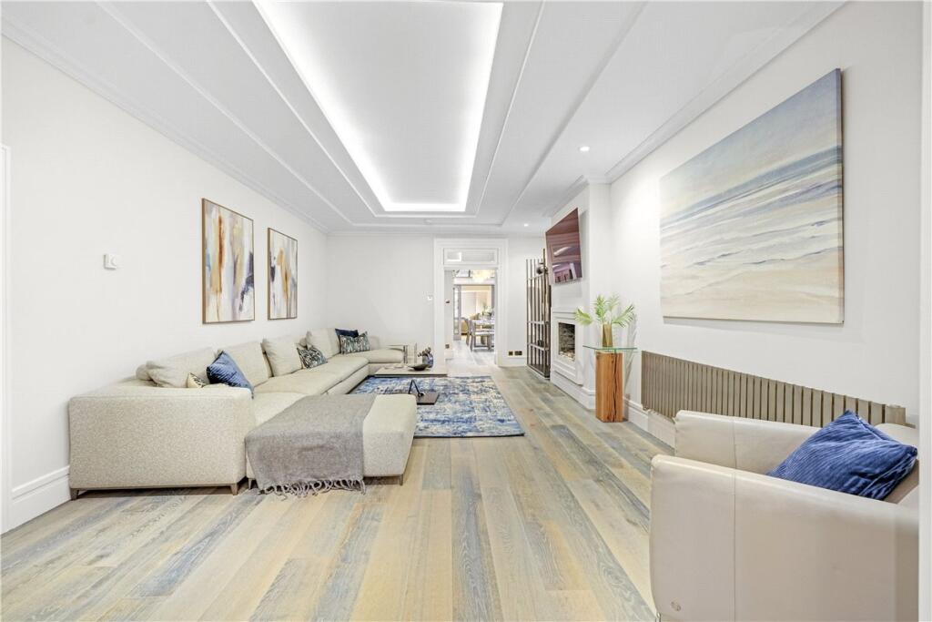 48618_KNI250082_L_IMG_12_0000