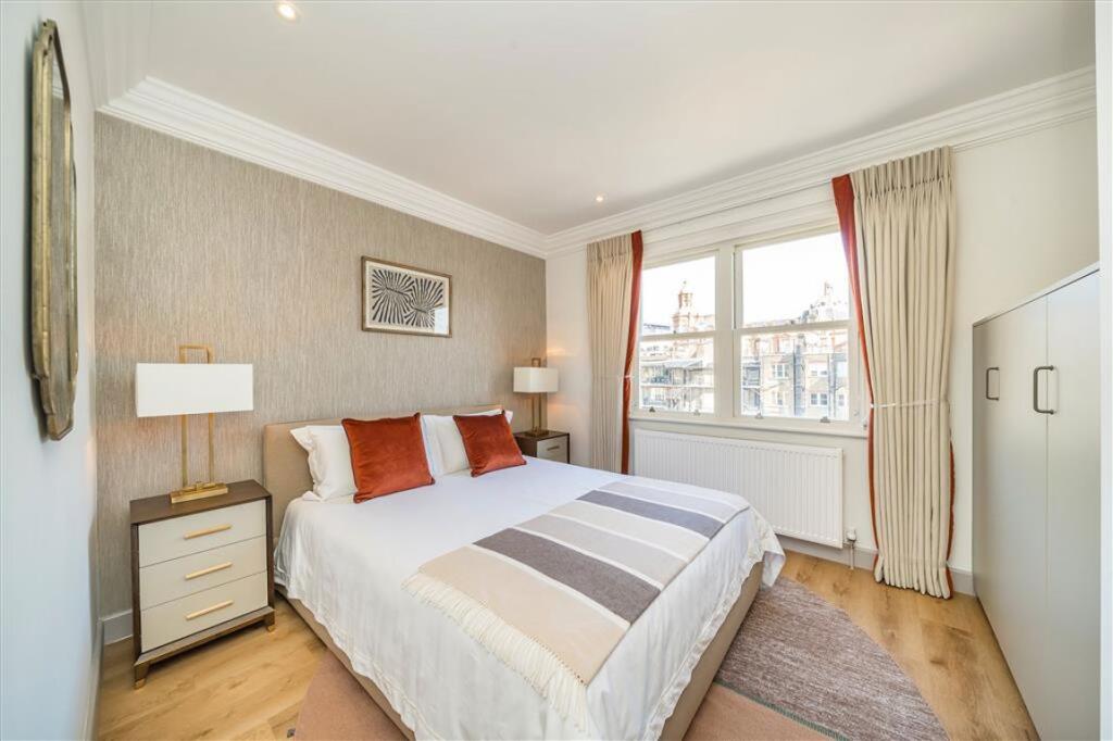 50701_33792758_IMG_05_0000