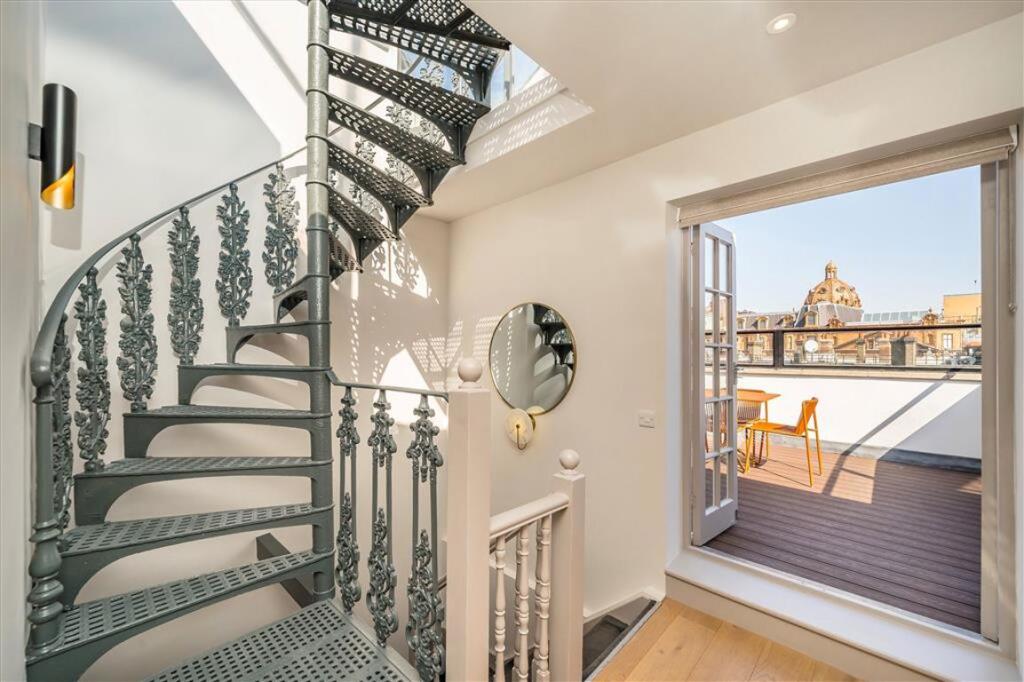 50701_33792758_IMG_06_0000