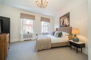 50701_33815585_IMG_03_0000