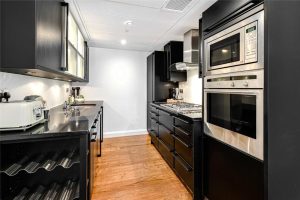 51319_KYC250163_L_IMG_07_0000