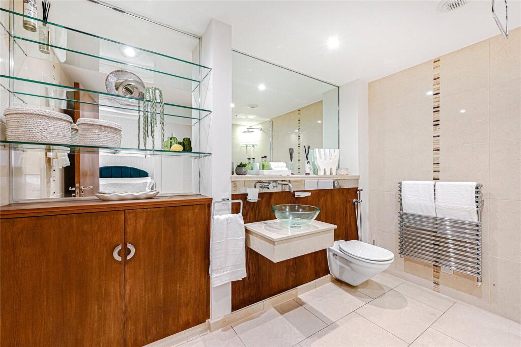 51319_KYC250163_L_IMG_08_0000