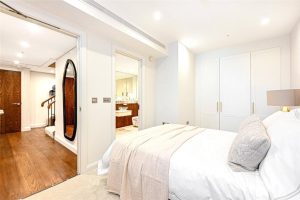 51319_KYC250163_L_IMG_10_0000