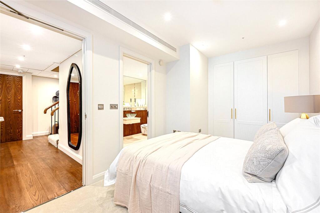 51319_KYC250163_L_IMG_10_0000