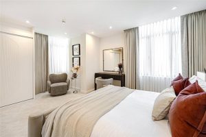 51319_KYC250163_L_IMG_12_0000