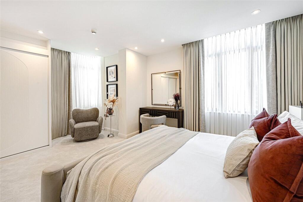 51319_KYC250163_L_IMG_12_0000