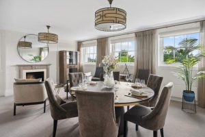 63031_KYC240468_L_IMG_03_0000