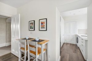 63031_KYC240468_L_IMG_07_0000