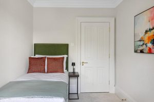 63031_KYC240468_L_IMG_16_0000