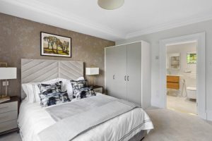 63031_KYC240468_L_IMG_21_0000