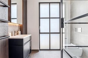 48606_MYL250041_L_IMG_09_0000