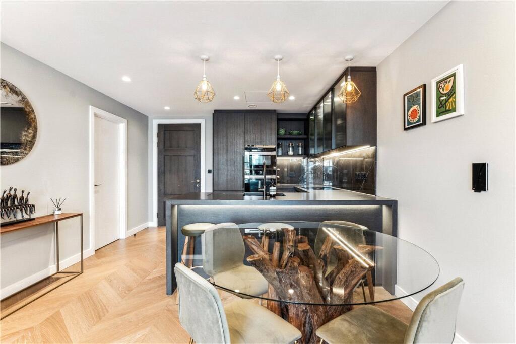 48606_MYL250041_L_IMG_10_0000