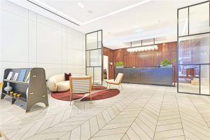 48606_MYL250041_L_IMG_13_0000