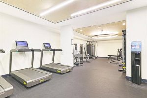 48606_MYL250041_L_IMG_14_0000