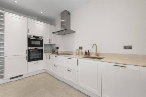 48606_MYL250060_L_IMG_01_0000