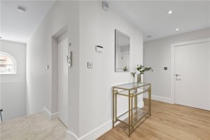 48606_MYL250060_L_IMG_25_0000