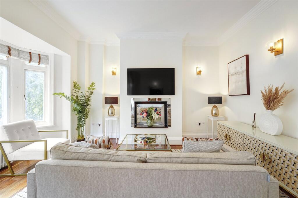 51319_KYC250344_L_IMG_03_0000