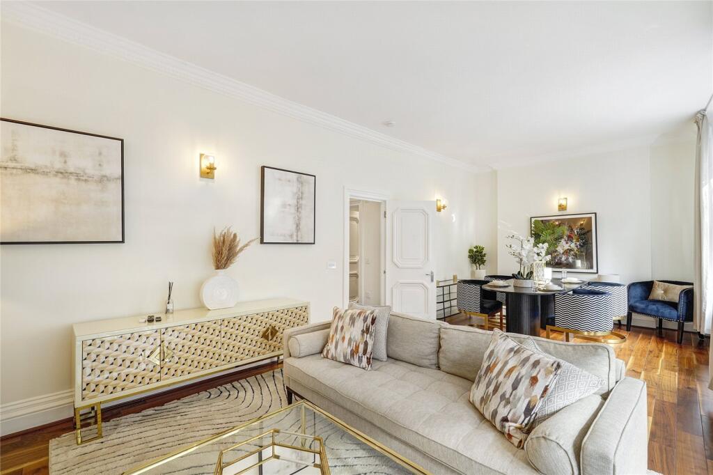 51319_KYC250344_L_IMG_04_0000