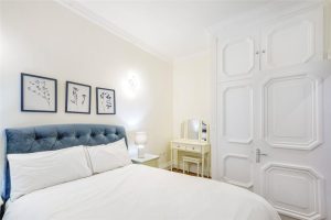 51319_KYC250344_L_IMG_07_0000