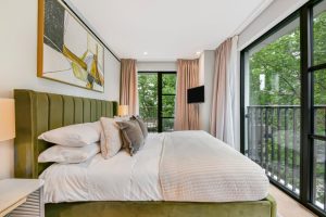 63025_KYC250158_L_IMG_23_0000