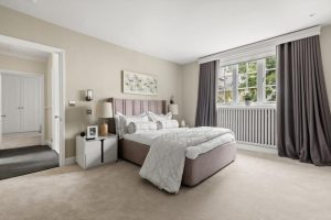 63031_KYC250142_L_IMG_17_0000