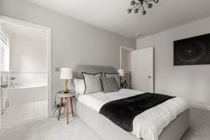 63031_KYC250142_L_IMG_21_0000