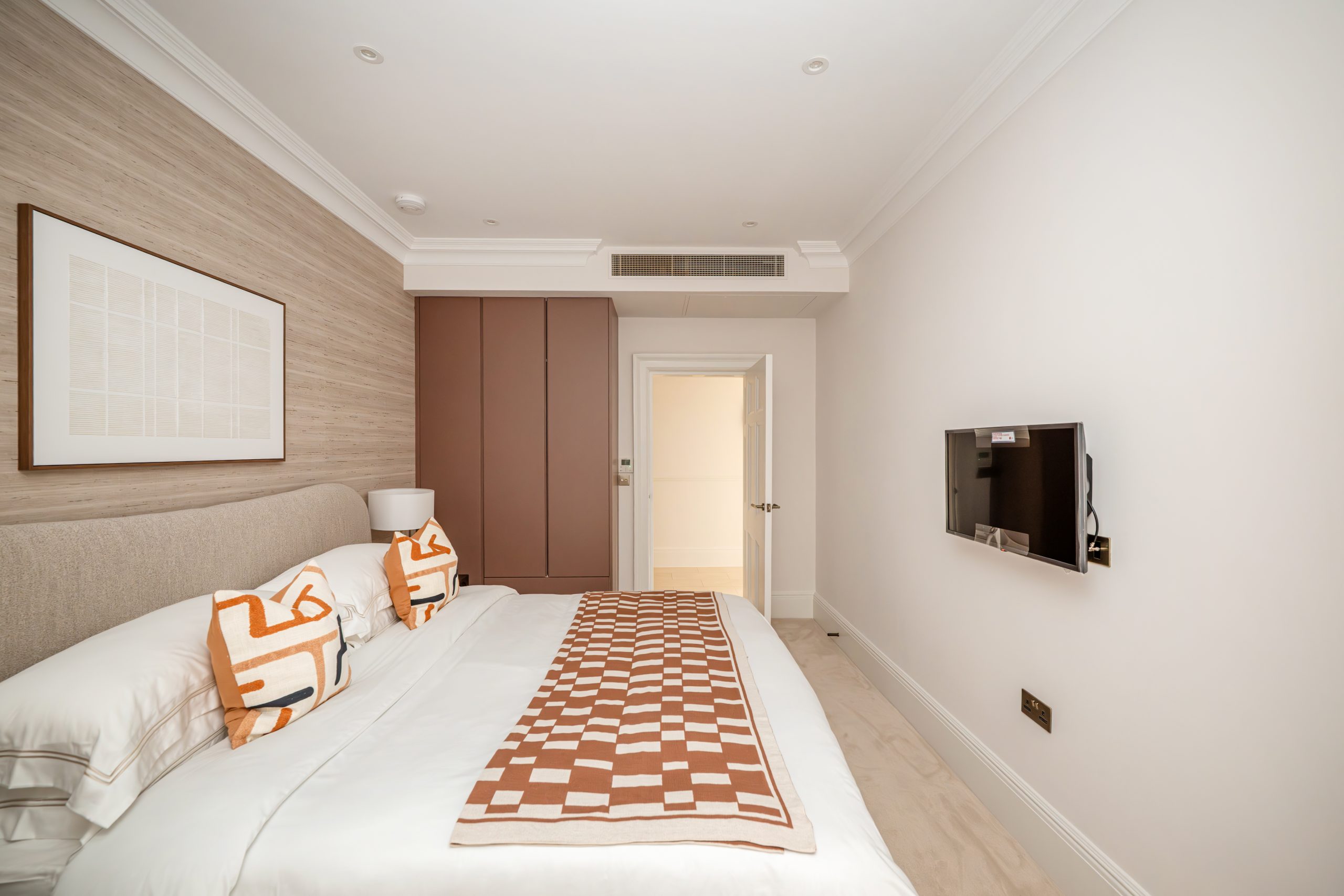 242-6574-Enhanced-NR