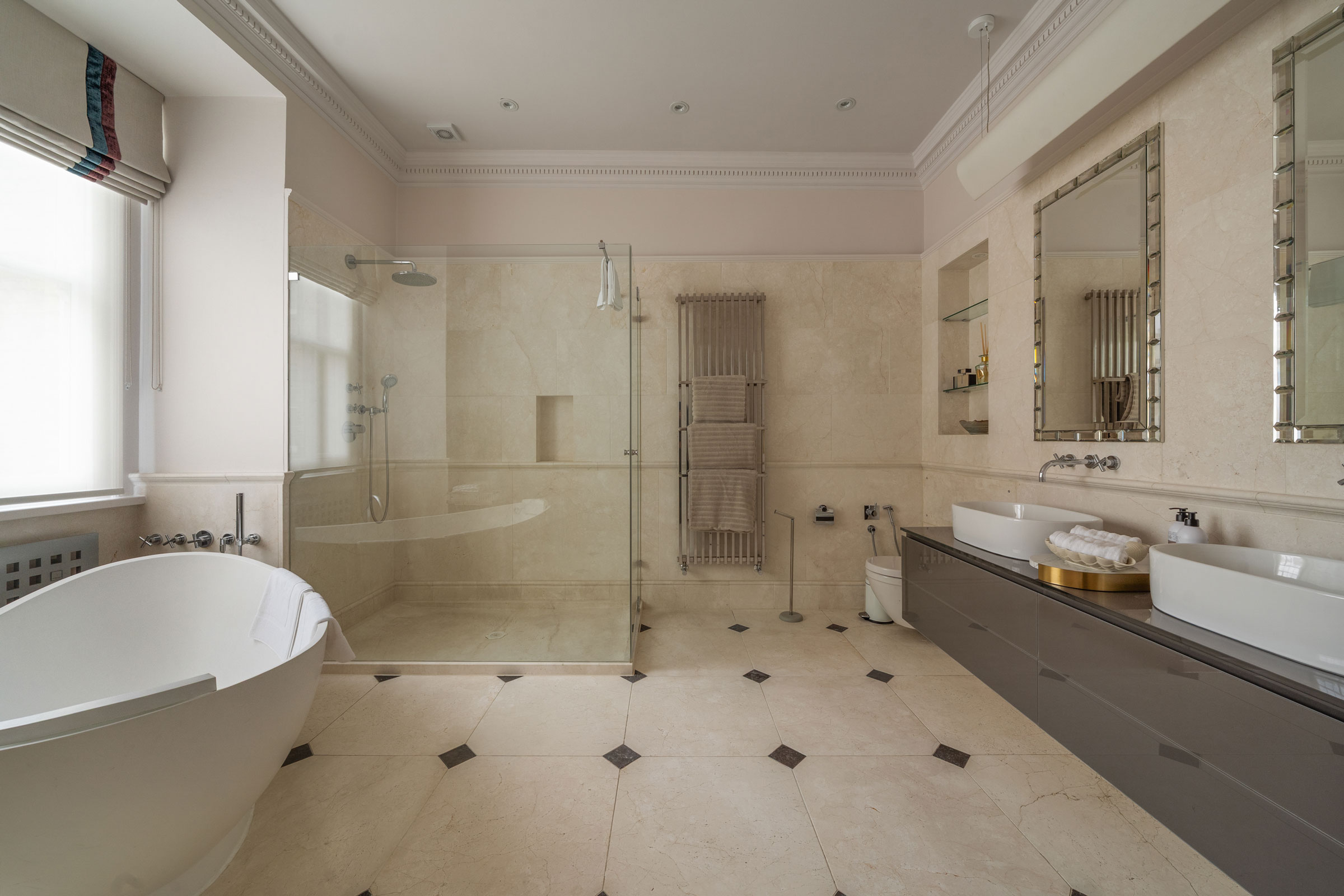 243-nnismore-Gardens-SW7-1NH-28