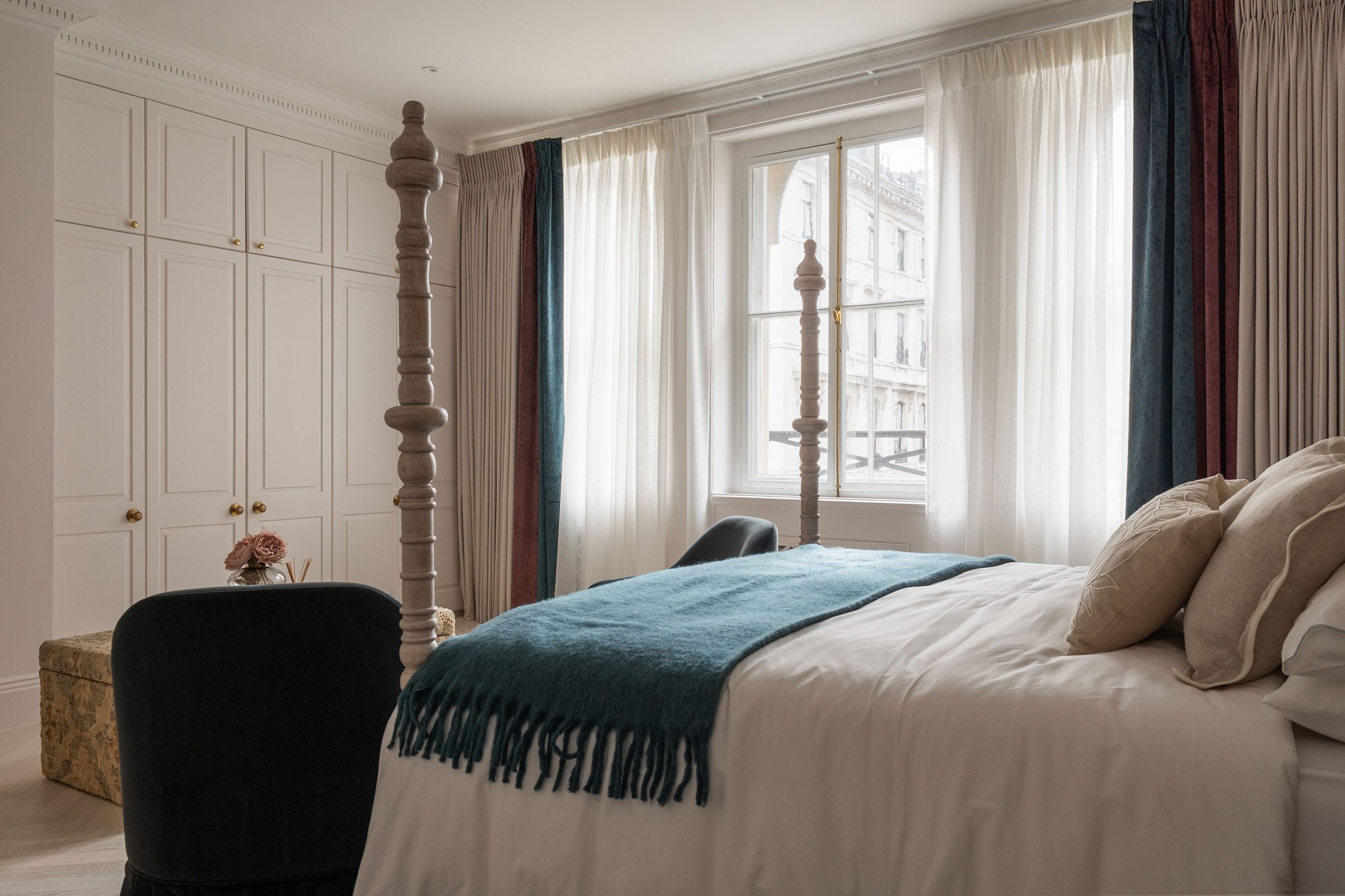 243-nnismore-Gardens-SW7-1NH-29