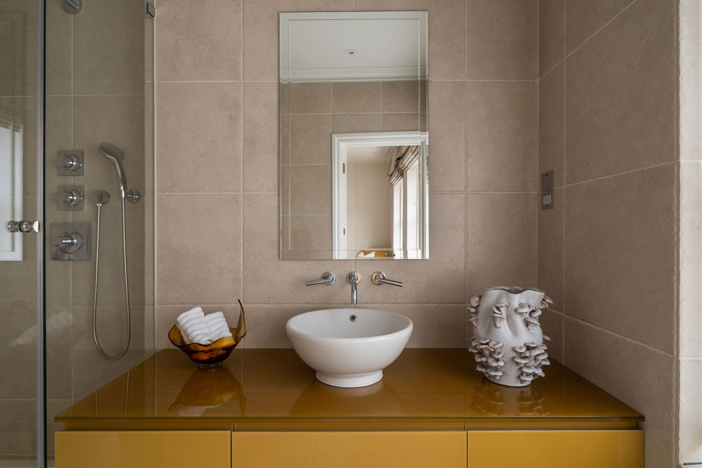 243-nnismore-Gardens-SW7-1NH-34