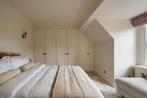 243-nnismore-Gardens-SW7-1NH-37