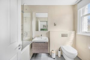 244-0_KYC250173_L_IMG_04_0000